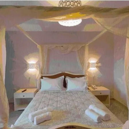 Aquamarine Hotel 3*